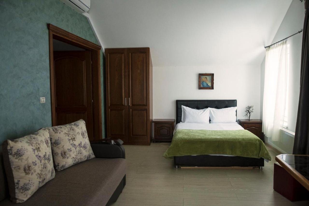 Casa Amaya Bacau Luaran gambar