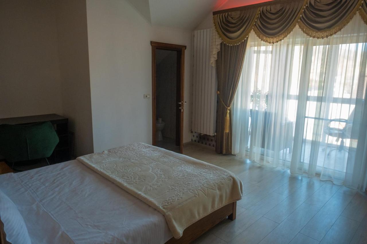 Casa Amaya Bacau Luaran gambar